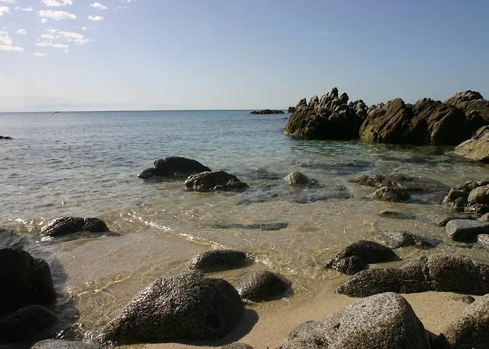 A Turri And Restaurant Hotel Capo Vaticano