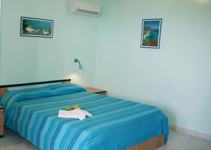 A Turri And Restaurant 2* Capo Vaticano