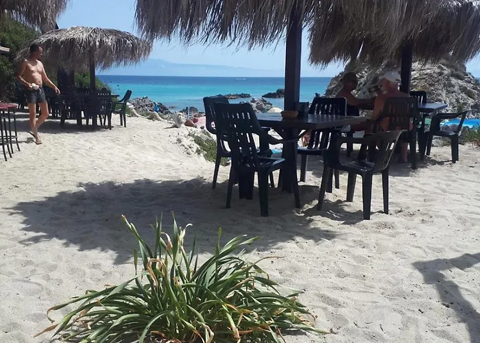 A Turri And Restaurant Hotel