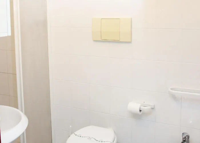 A Turri And Restaurant 2*