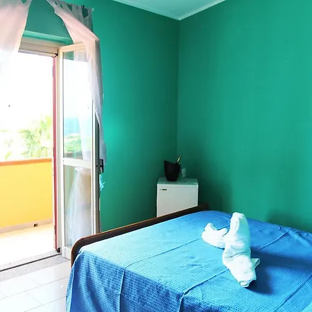 A Turri And Restaurant Szálloda 2*