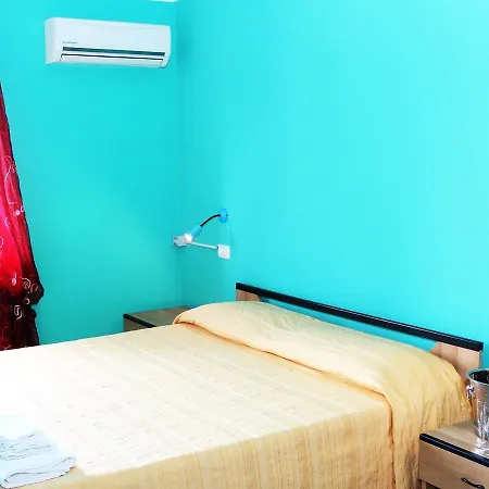 A Turri And Restaurant Szálloda Capo Vaticano