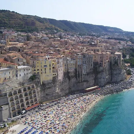 A Turri Capo Vaticano