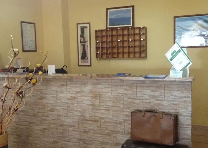 Hotell A Turri And Restaurant