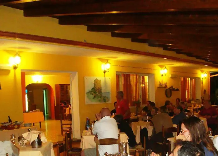 A Turri And Restaurant Hotel 2*